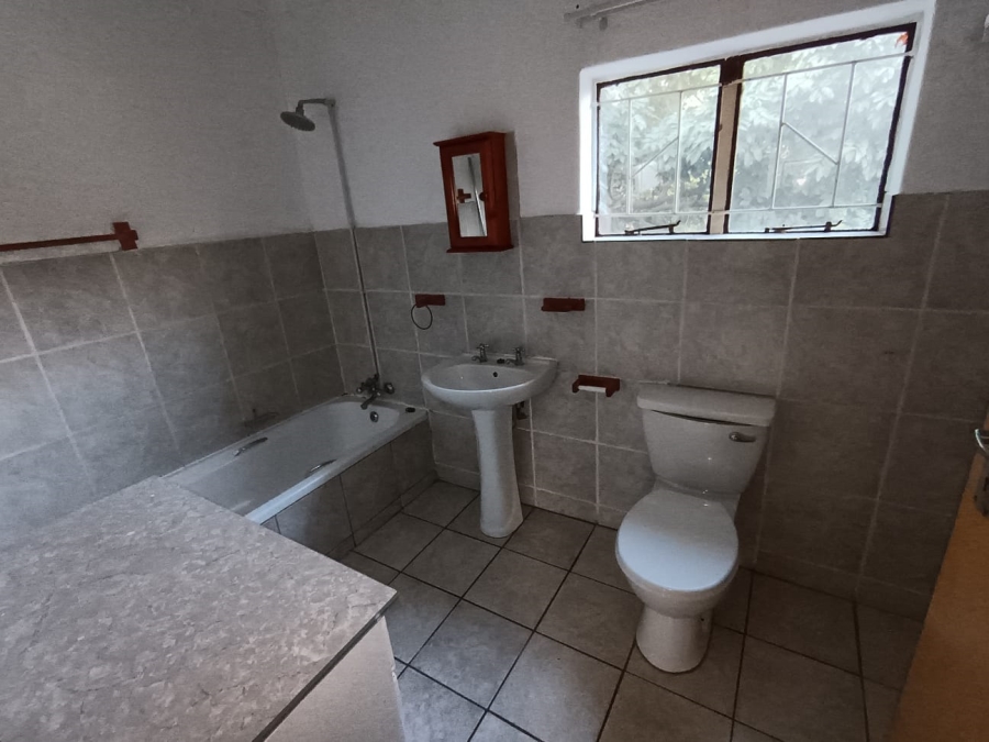 3 Bedroom Property for Sale in Geelhoutpark North West